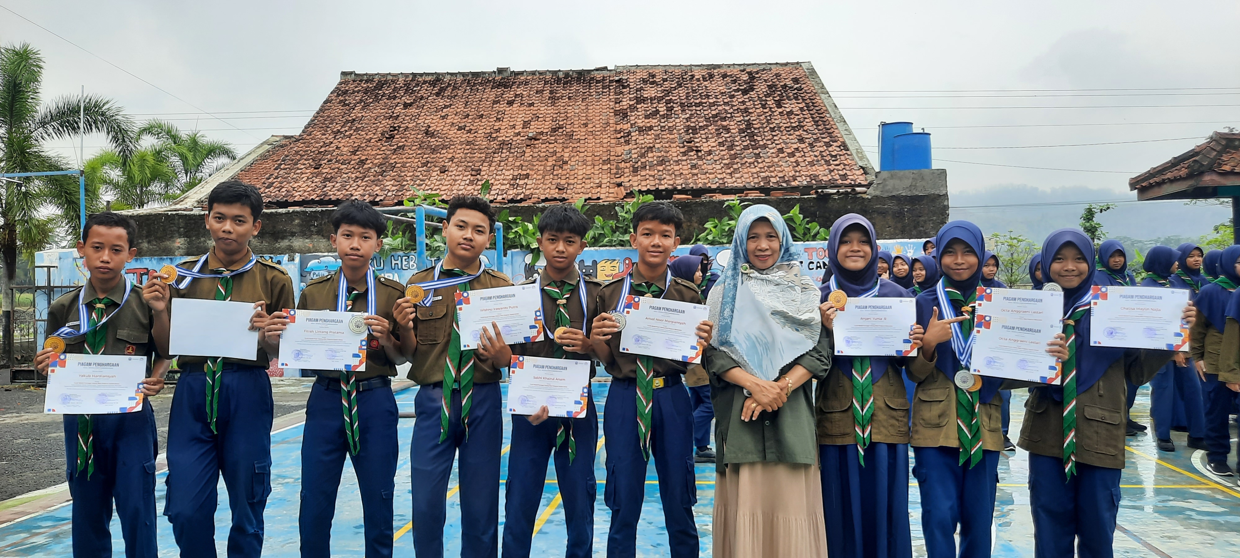 Juara Lomba